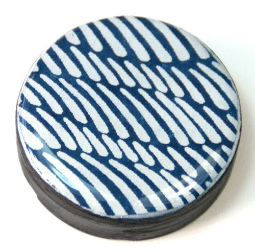 Draughts Piece Brooch - Wave