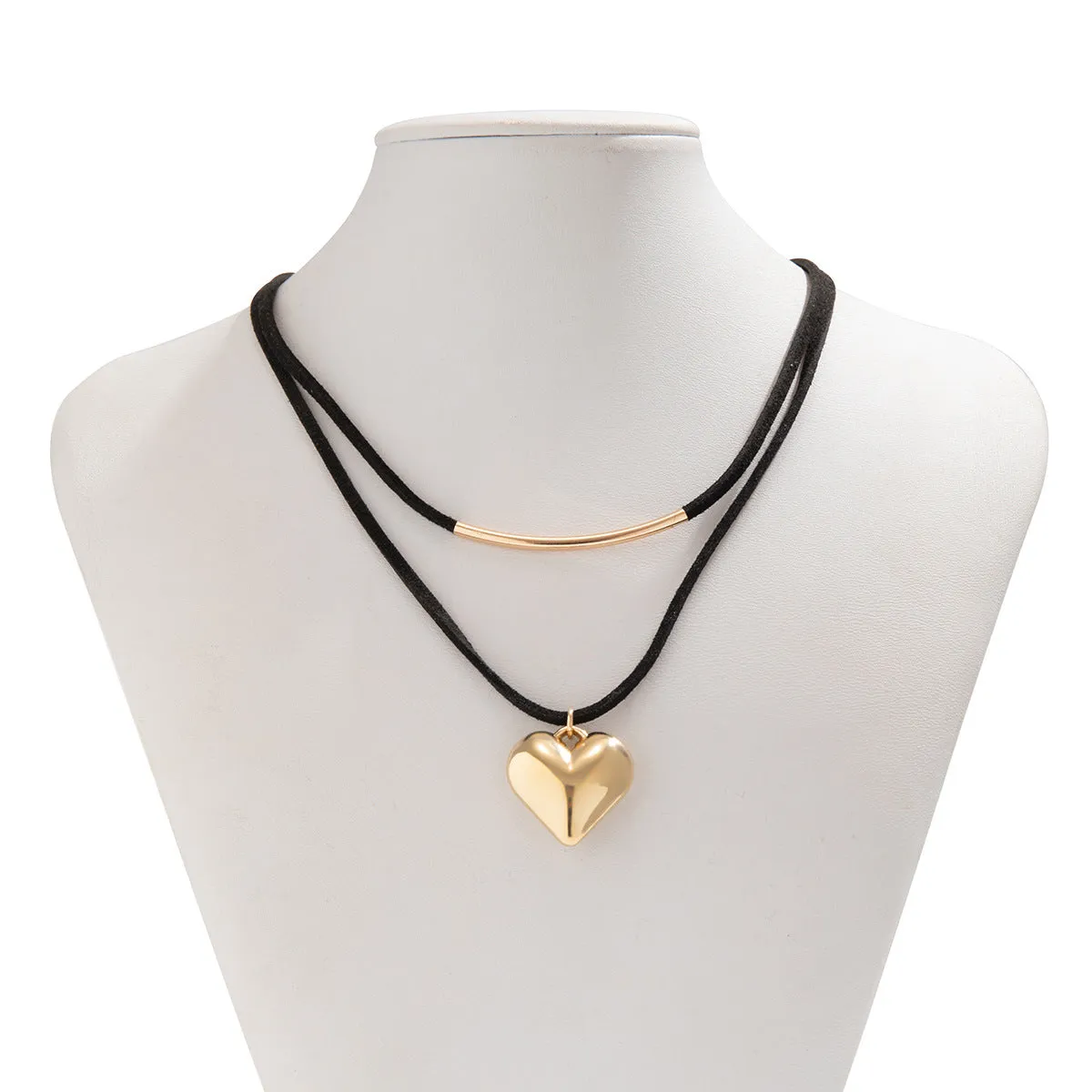 European and American Double-Layered U-Shaped Heart Pendant Necklace for Stylish Women