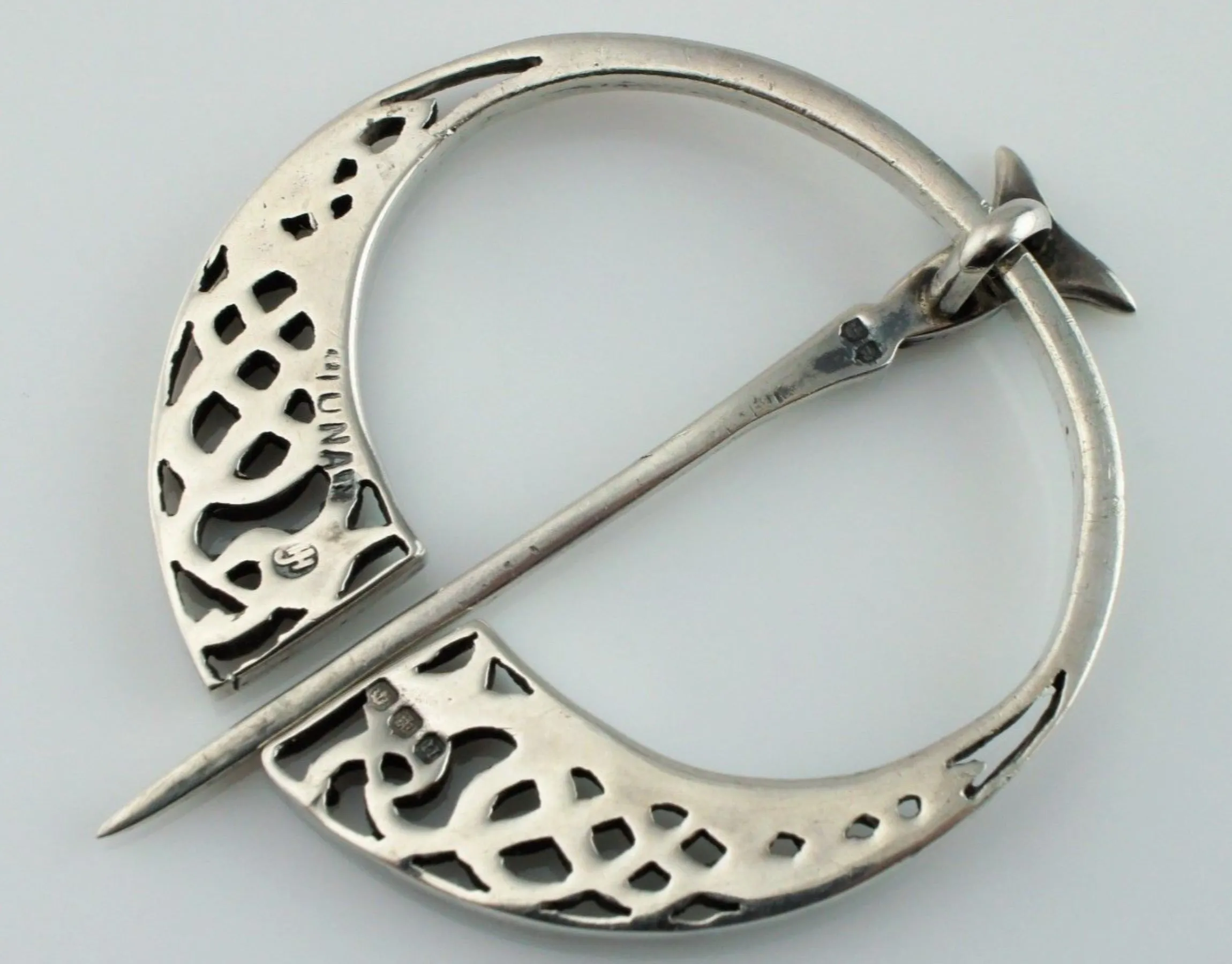 Fine Vintage Sterling Silver Scottish Iona Celtic Brooch by John Hart - 1968