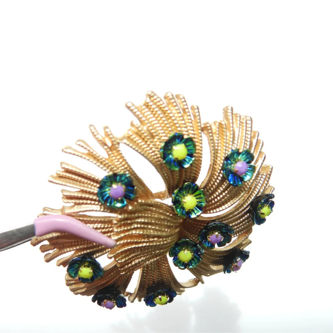 Oversized metal flower brooch