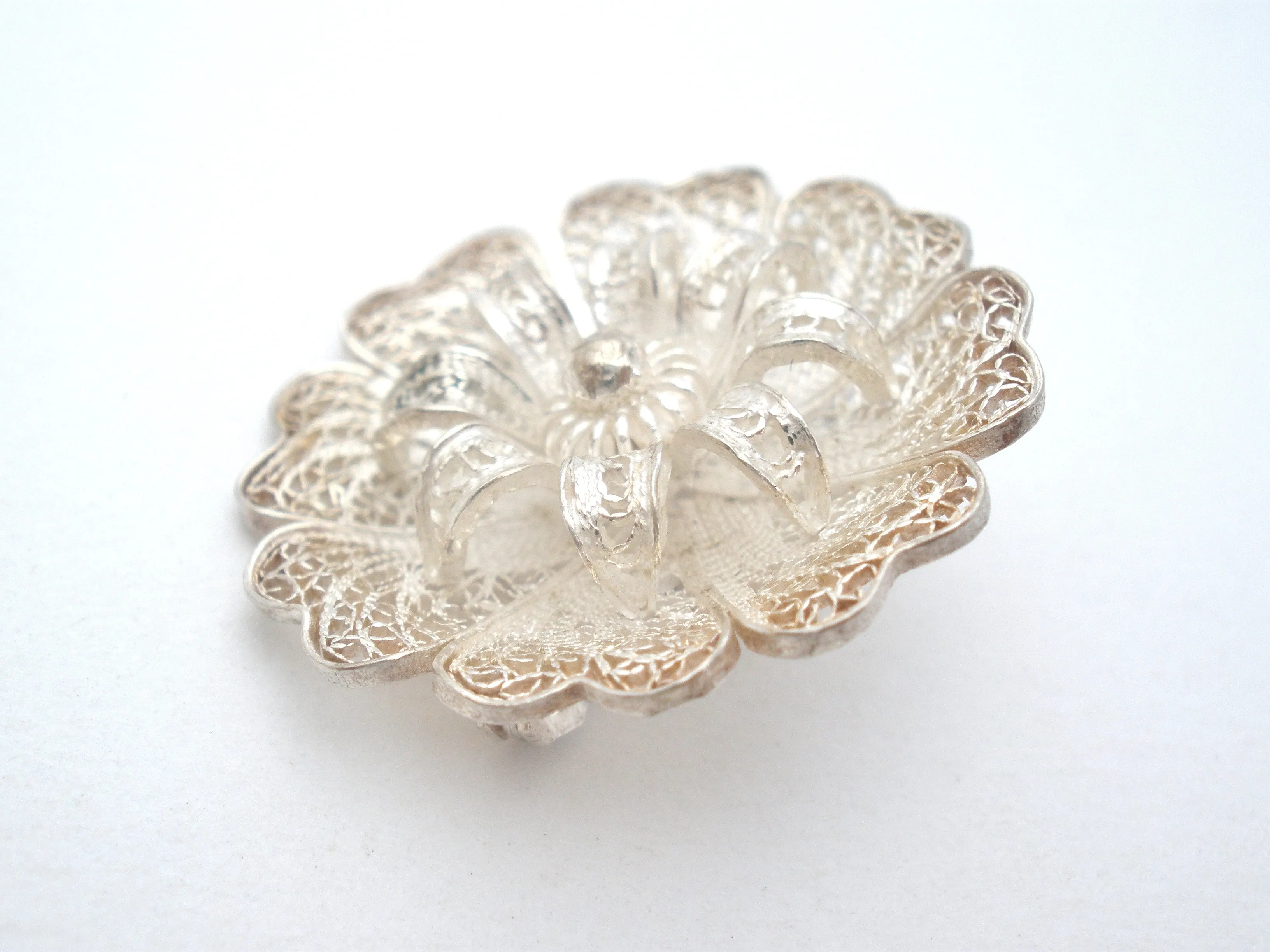 Sterling Silver Cannetille Flower Brooch Pin Vintage