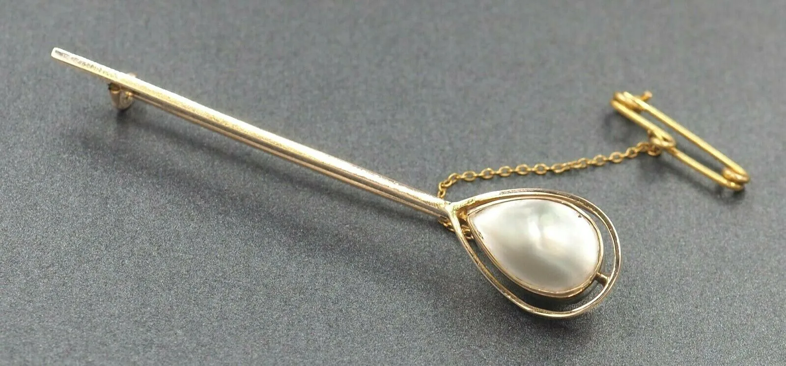 Vintage Cultured Pearl Brooch/Pin with Gold Lined Setting