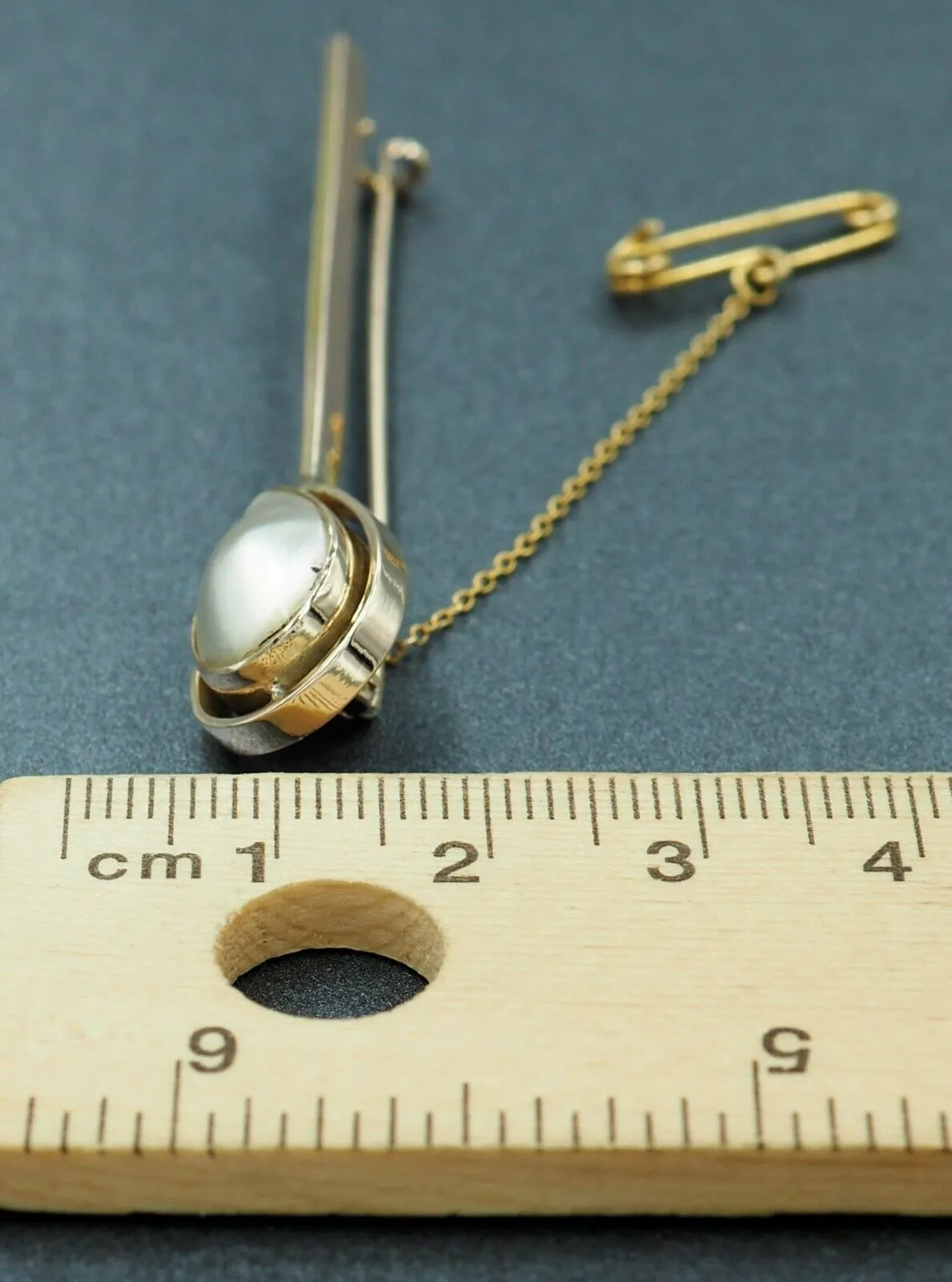 Vintage Cultured Pearl Brooch/Pin with Gold Lined Setting