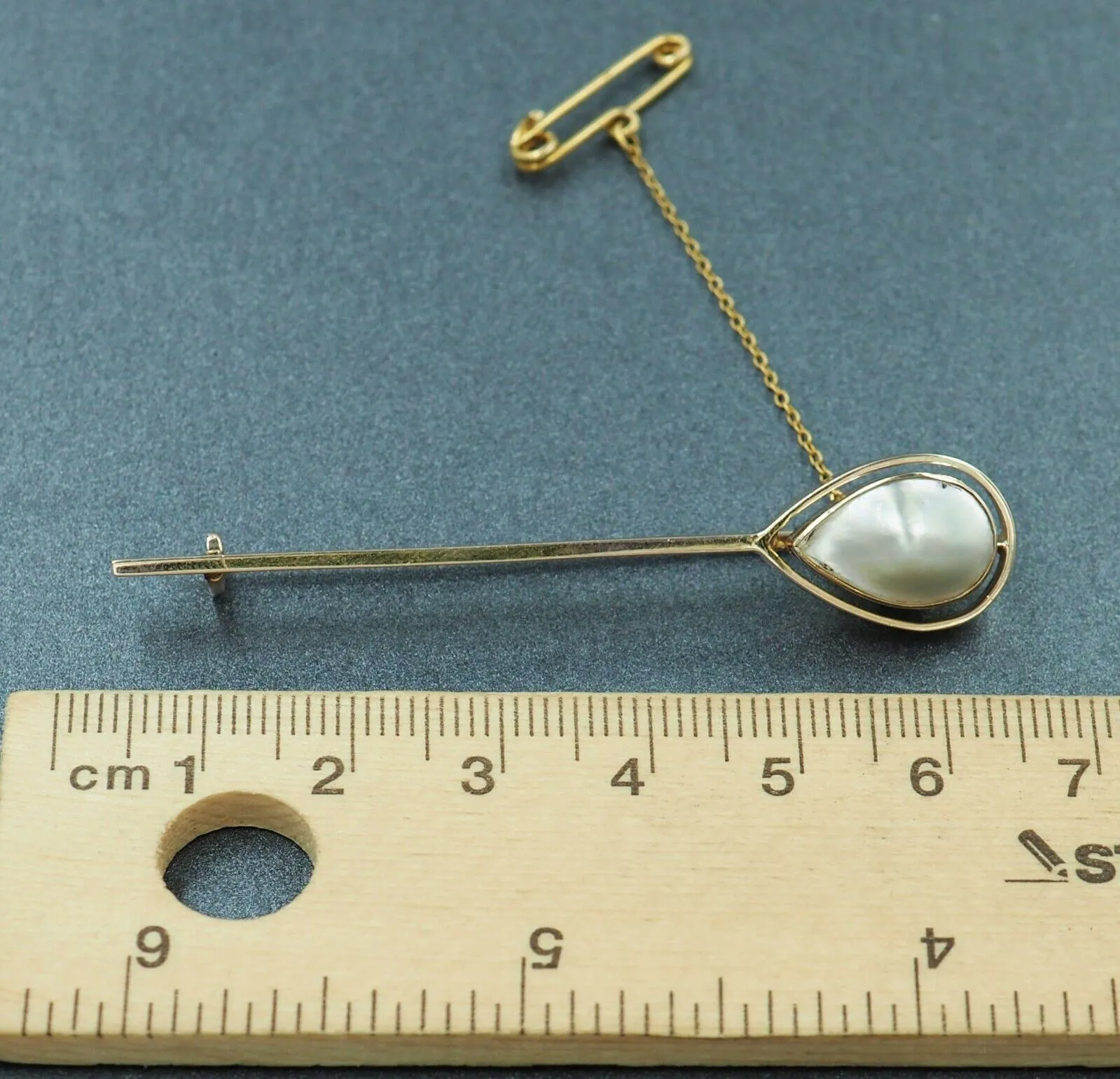 Vintage Cultured Pearl Brooch/Pin with Gold Lined Setting